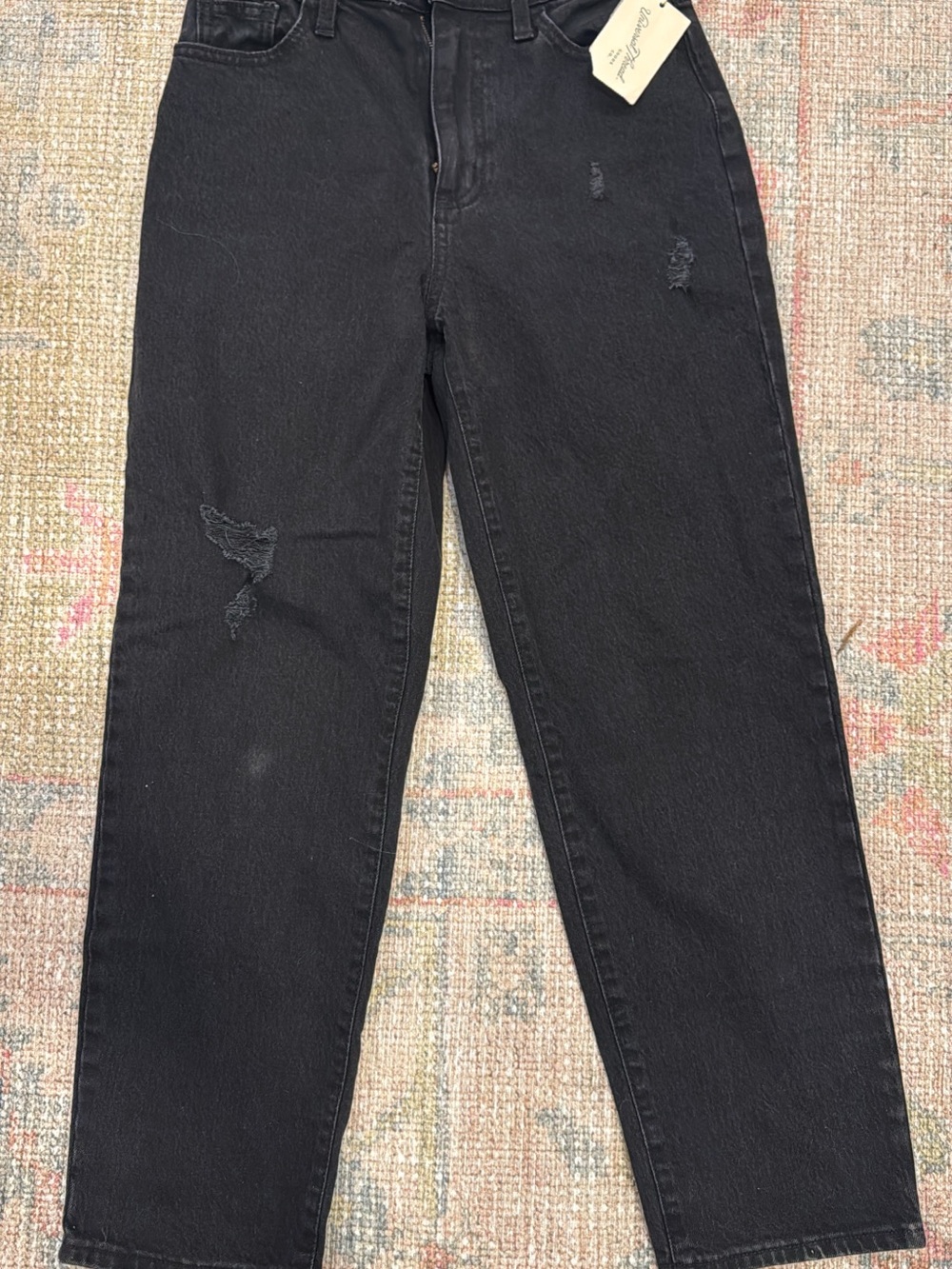 Black Distressed Women’s Jeans